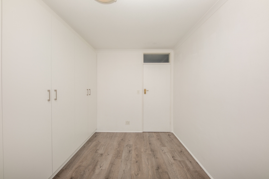 To Let 3 Bedroom Property for Rent in Higgovale Western Cape